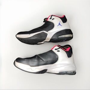 Nike Air Jordan Max Aura 3 Y7  Basketball Shoes DA8021-004